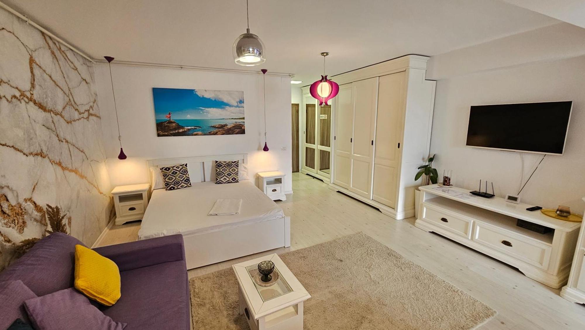 Airport Residence 3 Отопени Екстериор снимка