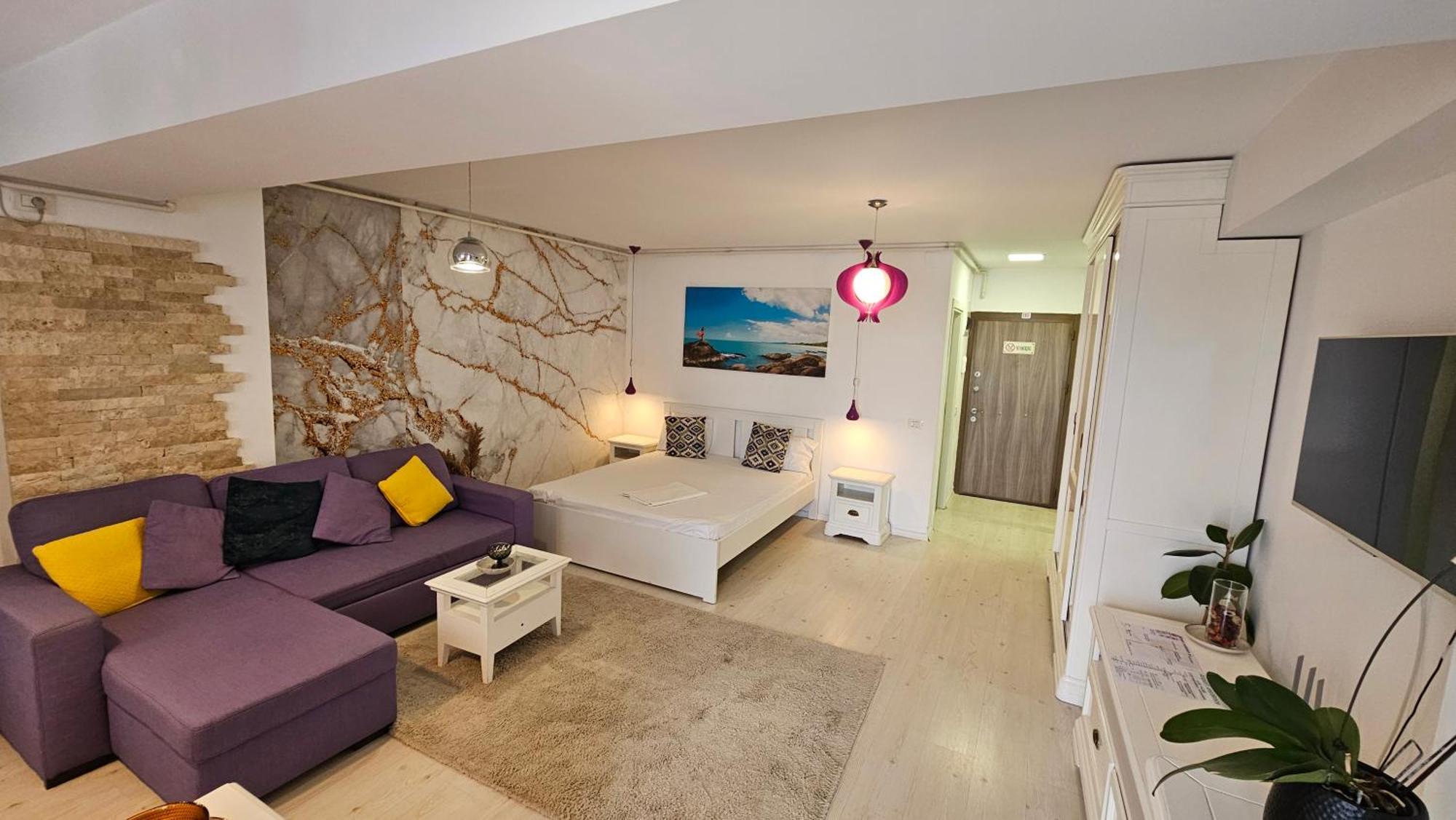 Airport Residence 3 Отопени Екстериор снимка